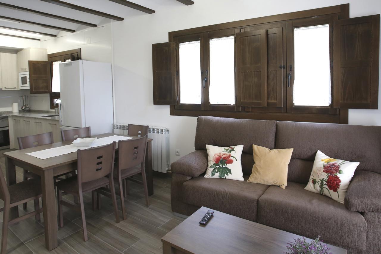Casa Sierra De Guara Guest House Adahuesca ภายนอก รูปภาพ