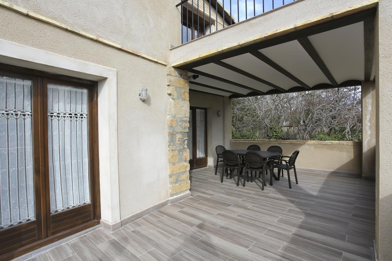 Casa Sierra De Guara Guest House Adahuesca ภายนอก รูปภาพ