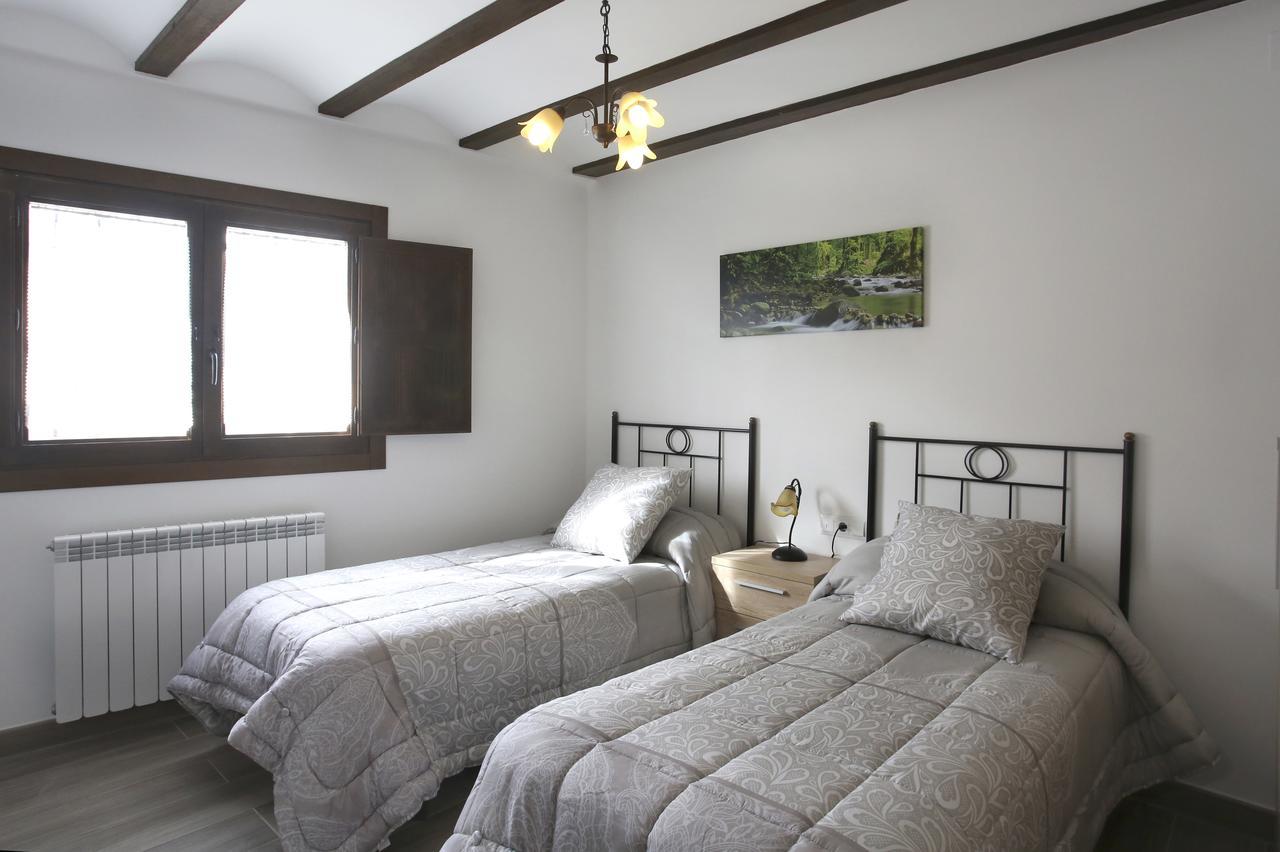 Casa Sierra De Guara Guest House Adahuesca ภายนอก รูปภาพ